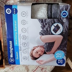 Westinghouse Queen Warmin Blanket Brand New